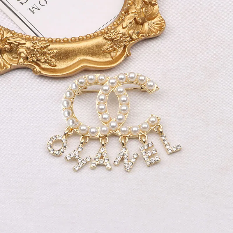 Réplique de bijoux Chanel Style : Femmes Modélisation : Lettre Modélisation : Lettre Marques : Chanel