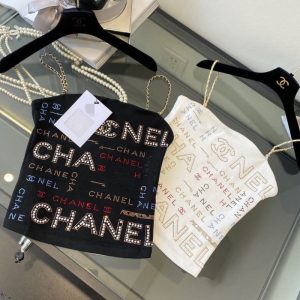 Chanel Replica Clothing Fabric Material: Other/Other Combination: Single Combination: Single Clothing Version: Slim Fit Length: Short Popular Elements: Three-Dimensional Decoration