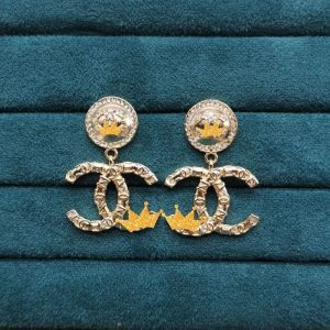 Chanel Replica Jewelry Piercing Material: 925 Silver Mosaic Material: Rhinestones Mosaic Material: Rhinestones Type: Earrings Pattern: Other Style: Palace