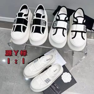 Chanel Replica Shoes/Sneakers/Sleepers Upper Material: Canvas Sole Material: Foam Rubber Sole Material: Foam Rubber Pattern: Solid Color Closed: Velcro Style: Leisure Listing Season: Summer 2022