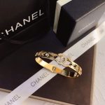 Chanel Replica Jewelry Material Type: Titanium Steel Pattern: Plant Flower Pattern: Plant Flower Style: Luxurious Gender: Female