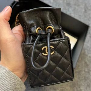 Chanel Replica Bags/Hand Bags Texture: PU Type: Small Square Bag Type: Small Square Bag Popular Elements: Letter Style: Fashion Closed: Drawstring