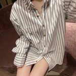 Chanel Replica Clothing Fabric Material: Other/Other Ingredient Content: 91% (Inclusive)¡ª95% (Inclusive) Ingredient Content: 91% (Inclusive)¡ª95% (Inclusive) Style: Temperament Lady/Little Fragrance Clothing Style Details: Stripe