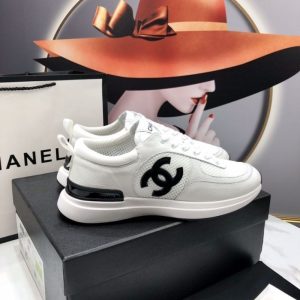 Chanel Replica Shoes/Sneakers/Sleepers Upper Material: Sheepskin (Except Sheep Suede) Heel Height: Low Heel (1Cm-3Cm) Heel Height: Low Heel (1Cm-3Cm) Sole Material: Rubber Closed: Elastic Band Style: Leisure Type: Mesh Shoes