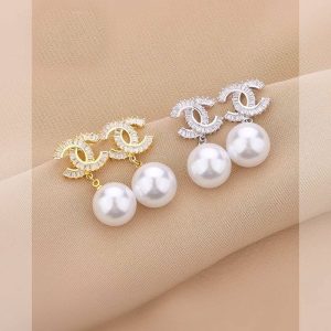 Chanel Replica Jewelry Piercing Material: 925 Silver Mosaic Material: Mixed Gemstone Setting Mosaic Material: Mixed Gemstone Setting Style: Elegant Craft: Inlaid Gold Pattern Element: Love / Water Drop / Bell