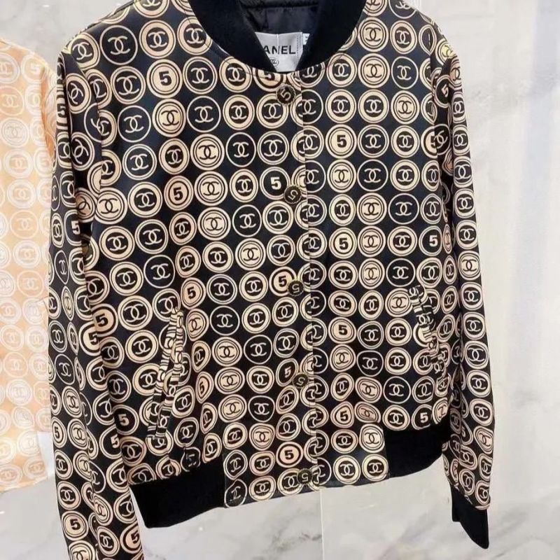 Chanel Replica Clothing Fabric Material: Other/Polyester (Polyester Fiber) Ingredient Content: 81% (Inclusive)¡ª90% (Inclusive) Ingredient Content: 81% (Inclusive)¡ª90% (Inclusive) Clothing Style Details: Thread
