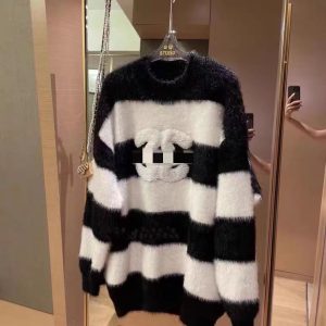 Chanel Replica Clothing Fabric Material: Other/Other Ingredient Content: 91% (Inclusive)¡ª95% (Inclusive) Ingredient Content: 91% (Inclusive)¡ª95% (Inclusive) Style: Simple Commuting/Korean Version Popular Elements / Process: Stripe Clothing Version: Straight Way Of Dressing: Pullover
