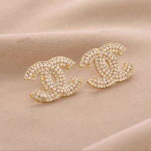 Chanel Replica Jewelry Piercing Material: 925 Silver Mosaic Material: Mixed Gemstone Setting Mosaic Material: Mixed Gemstone Setting Type: Ear Studs Pattern: Other Style: Elegant Craft: Old