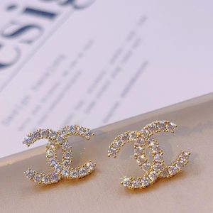 Chanel Replica Jewelry Piercing Material: 925 Silver Mosaic Material: Alloy Mosaic Material: Alloy Style: Elegant Craft: Inlaid Gold Pattern: Other