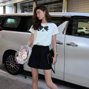 Chanel Replica Clothing Fabric Material: Cotton/Cotton Ingredient Content: 100% Ingredient Content: 100% Popular Elements: Printing Clothing Version: Conventional Style: Simple Commute / Minimalist Length/Sleeve Length: Regular/Short Sleeve