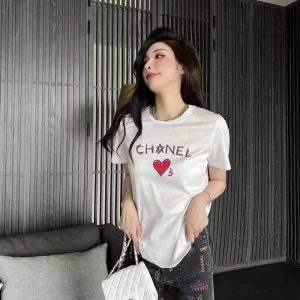 Chanel Replica Clothing Fabric Material: Cotton/Cotton Ingredient Content: 100% Ingredient Content: 100% Popular Elements: Printing Clothing Version: Loose Style: Simple Commute / Minimalist Length/Sleeve Length: Regular/Short Sleeve