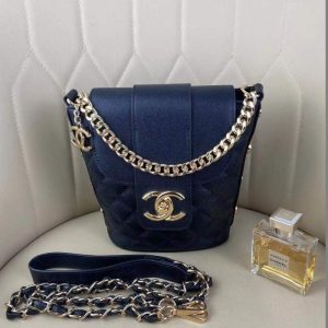 Chanel Replica Bags/Hand Bags Texture: PU Type: Bucket Bag Type: Bucket Bag Popular Elements: Chain Style: Fashion