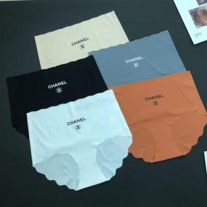 Chanel Replica Clothing Fabric Material: Ice Silk/Viscose Fiber Ingredient Content: 91% (Inclusive)¡ª95% (Inclusive) Ingredient Content: 91% (Inclusive)¡ª95% (Inclusive) Gender: Female Function: Stomach Type: Briefs Waistline: High Waist