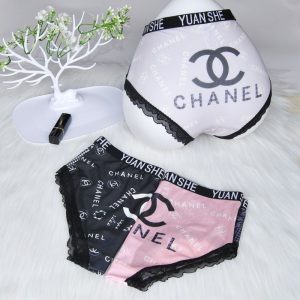 Chanel Replica Clothing Fabric Material: Mesh/Nylon Ingredient Content: 81% (Inclusive)¡ª90% (Inclusive) Ingredient Content: 81% (Inclusive)¡ª90% (Inclusive) Gender: Female Function: Breathable Type: Briefs Waistline: Mid Waist