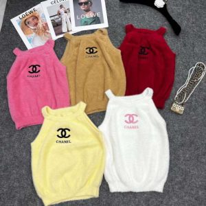 Chanel Replica Clothing Fabric Material: Other/Other Combination: Single Combination: Single Clothing Version: Slim Fit Length: Short Popular Elements: Printing Style: Temperament Lady/Little Fragrance
