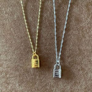 Chanel Replica Jewelry Material Type: Alloy Mosaic Material: No Inlay Mosaic Material: No Inlay Pattern: Lock/Key Style: Vintage Gender: Universal