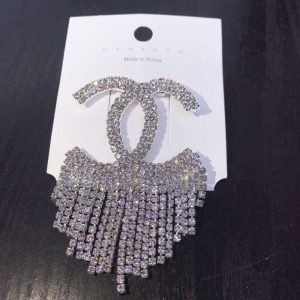 Chanel Replica Jewelry Material Type: Copper Mosaic Material: Rhinestones Mosaic Material: Rhinestones Pattern: Letter