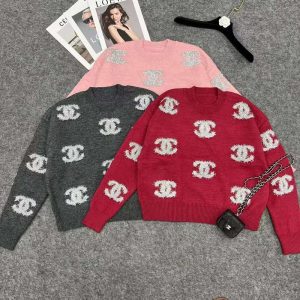Chanel Replica Clothing Fabric Material: Other/Other Ingredient Content: 31% (Inclusive)¡ª50% (Inclusive) Ingredient Content: 31% (Inclusive)¡ª50% (Inclusive) Style: Simple Commuting/Europe And America Popular Elements / Process: Embroidered Clothing Version: Slim Fit Way Of Dressing: Pullover