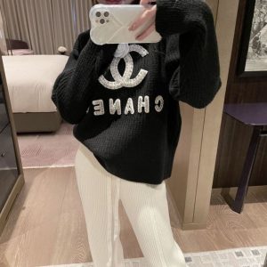 Chanel Replica Clothing Fabric Material: Other/Other Ingredient Content: 51% (Inclusive) - 70% (Inclusive) Ingredient Content: 51% (Inclusive) - 70% (Inclusive) Style: Simple Commuting / Simple Popular Elements / Process: Three-Dimensional Decoration