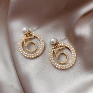 Chanel Replica Jewelry Material: Alloy Style: Women'S Style: Women'S Modeling: Letters/Numbers/Text