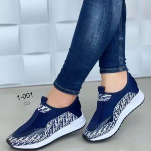 Dior Replica Shoes/Sneakers/Sleepers Upper Material: PU Heel Height: Flat Heel (Less Than Or Equal To 1Cm) Heel Height: Flat Heel (Less Than Or Equal To 1Cm) Sole Material: Rubber Closed: Slip On Type: Sports Shoes Craftsmanship: Glued