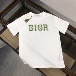 Dior Replica Clothing Fabric Material: Cotton/Cotton Ingredient Content: 91% (Inclusive)¡ª95% (Inclusive) Ingredient Content: 91% (Inclusive)¡ª95% (Inclusive) Collar: Crew Neck Version: Conventional Sleeve Length: Short Sleeve Clothing Style Details: Printing