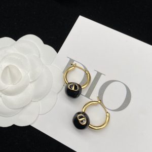 Dior Replica Jewelry Style: Chic Style: Women'S Style: Women'S Modeling: Round Brands: Dior