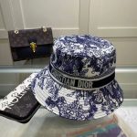 Dior Replica Hats Fabric Commonly Known As: Canvas Type: Basin Hat/Bucket Hat Type: Basin Hat/Bucket Hat For People: Universal Design Details: Embroidery Pattern: Letter