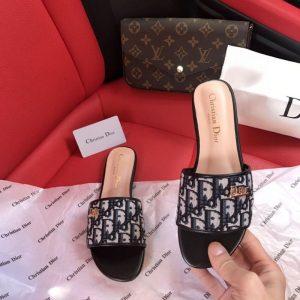 Dior Replica Shoes/Sneakers/Sleepers Brand: Dior Upper Material: Sheepskin (Except Sheep Suede) Upper Material: Sheepskin (Except Sheep Suede) Heel Height: Low Heel (1Cm-3Cm) Sole Material: Rubber Style: Leisure Craftsmanship: Glued