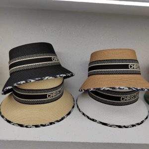 Dior Replica Hats Material: Straw Style: Wild Style: Wild Pattern: Letter Hat Style: Flat Top Material Ingredients: Below 10% Brands: Dior