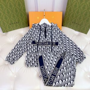 Dior Replica Child Clothing Fabric Material: Cotton/Cotton Ingredient Content: 71% (Inclusive)¡ª80% (Inclusive) Ingredient Content: 71% (Inclusive)¡ª80% (Inclusive) Gender: Universal Popular Elements: Print
