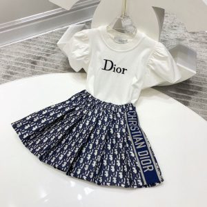 Dior Replica Child Clothing Fabric Material: Cotton/Cotton Ingredient Content: 71% (Inclusive)¡ª80% (Inclusive) Ingredient Content: 71% (Inclusive)¡ª80% (Inclusive) Pattern: Letter Skirt Type: Pleated Skirt