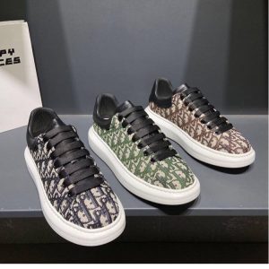 Dior Replica Shoes/Sneakers/Sleepers Upper Material: Multi-Material Splicing High Heels: Low Heel (1Cm-3Cm) High Heels: Low Heel (1Cm-3Cm) Sole Material: Rubber Closed: Lace Up Style: Leisure
