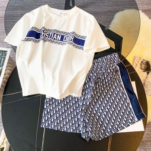 Dior Replica Clothing Style: Leisure Pattern: Printing Pattern: Printing Type: Two Piece Set Top Style: T-Shirt Sleeve Length: Short Sleeve Material: Mercerized Cotton