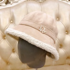 Dior Replica Hats Material: Suede Pattern: Letter Pattern: Letter Hat Style: Dome Suitable: Couples