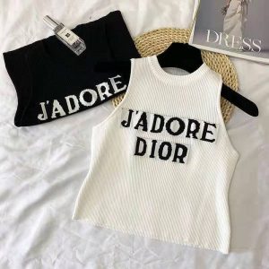 Dior Replica Clothing Fabric Material: Ice Silk/Viscose Fiber Ingredient Content: 81% (Inclusive)¡ª90% (Inclusive) Ingredient Content: 81% (Inclusive)¡ª90% (Inclusive) Combination: Single Clothing Version: Slim Fit Length: Short Popular Elements: Embroidered