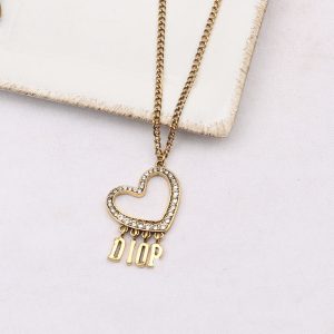 Dior Replica Jewelry Style: Women'S Modeling: Heart-Shaped Modeling: Heart-Shaped Pendant Material: Alloy Brands: Dior