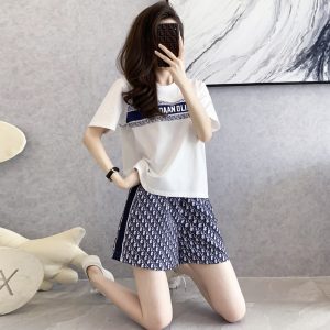 Dior Replica Clothing Style: Leisure Pattern: Printing Pattern: Printing Type: Pants Suit Top Style: T-Shirt Sleeve Length: Short Sleeve Length: Shorts