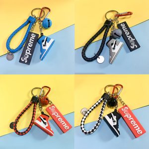 Others Replica Shoes/Sneakers/Sleepers Classification Of Key Accessories: Keychain Style: Unisex Style: Unisex Modeling: Shoe Pendant Material: Silica Gel