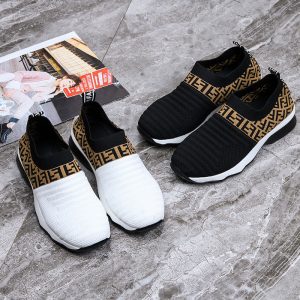 Fendi Replica Shoes/Sneakers/Sleepers Upper Material: Cotton Heel Height: Flat Heel (Less Than Or Equal To 1Cm) Heel Height: Flat Heel (Less Than Or Equal To 1Cm) Sole Material: EVA Closed: Slip On Style: Leisure Type: Slip-On Shoes