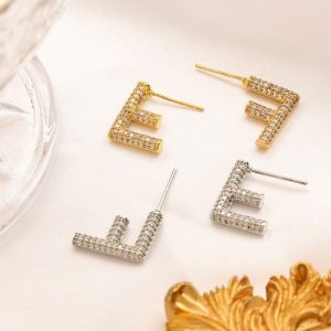 Fendi Replica Jewelry Piercing Material: Alloy Mosaic Material: Rhinestones Mosaic Material: Rhinestones Type: Earrings Pattern: Cross/Crown/Roman Numerals