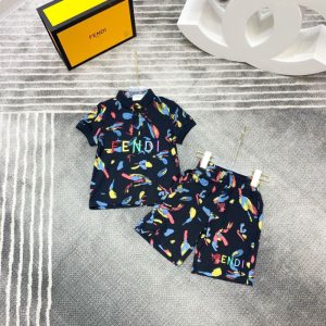 Fendi Replica Clothing Fabric Material: Cotton/Cotton Ingredient Content: 71% (Inclusive)¡ª80% (Inclusive) Ingredient Content: 71% (Inclusive)¡ª80% (Inclusive) Gender: Universal Popular Elements: Printing Number Of Pieces: Two Piece Set Sleeve Length: Short Sleeve