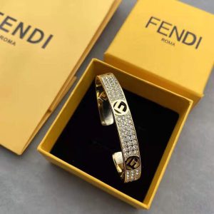 Fendi Replica Jewelry Material Type: Copper Style: Elegant Style: Elegant