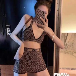 Fendi Replica Clothing Material: Cotton Ingredient Content: 51% (Inclusive)¡ª70% (Inclusive) Ingredient Content: 51% (Inclusive)¡ª70% (Inclusive) Popular Elements: Backless With Or Without Chest Pad Steel Support: No Chest Pad