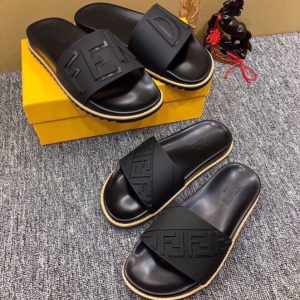 Fendi Replica Shoes/Sneakers/Sleepers Upper Material: EVA Sole Material: Rubber Sole Material: Rubber Heel Style: Flat Heel Craftsmanship: Glued Applications: Daily
