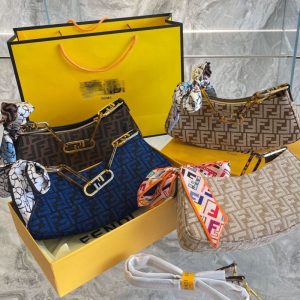 Fendi Replica Bags/Hand Bags Type: Baguette Popular Elements: Letter Popular Elements: Letter Style: Fashion