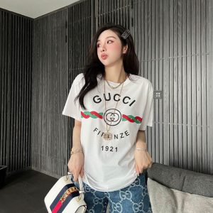 Gucci Replica Clothing Brand: Lingyin Fabric Material: Cotton/Cotton Fabric Material: Cotton/Cotton Ingredient Content: 100% Popular Elements: Printing Clothing Version: Loose Length/Sleeve Length: Regular/Short Sleeve