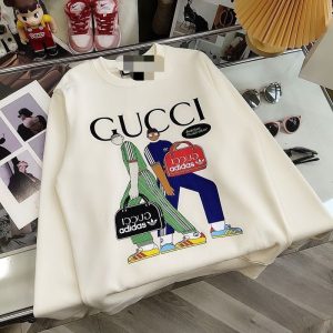 Gucci Replica Clothing For People: Universal Fabric Material: Polyester/Polyester (Polyester) Fabric Material: Polyester/Polyester (Polyester) Ingredient Content: 81% (Inclusive)¡ª90% (Inclusive) Version: Loose Function: Keep Warm Collar: Crew Neck