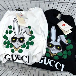 Gucci Replica Men Clothing Fabric Material: Cotton/Cotton Ingredient Content: 100% Ingredient Content: 100% Collar: Round Neck Version: Conventional Sleeve Length: Short Sleeve Clothing Style Details: Printing