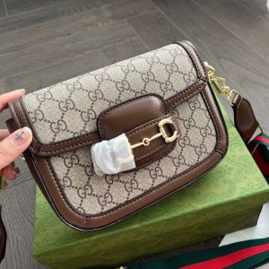 Gucci Replica Bags/Hand Bags Texture: Cowhide Type: Saddle Bag Type: Saddle Bag Popular Elements: Printing Style: Vintage Closed: Package Cover Type